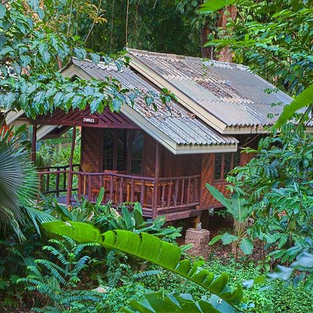 Khao Sok Riverside Cottages Khao Sok National Park الغرفة الصورة
