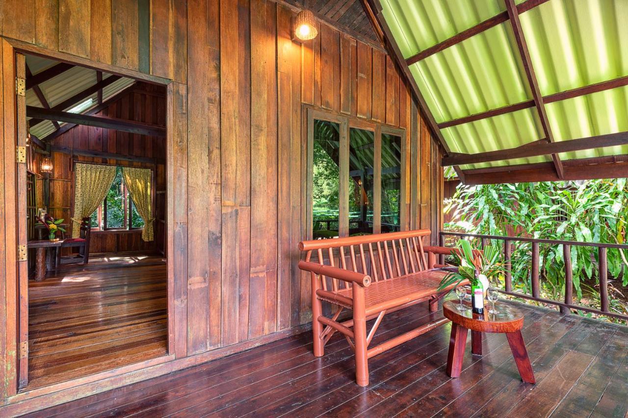 Khao Sok Riverside Cottages Khao Sok National Park المظهر الخارجي الصورة