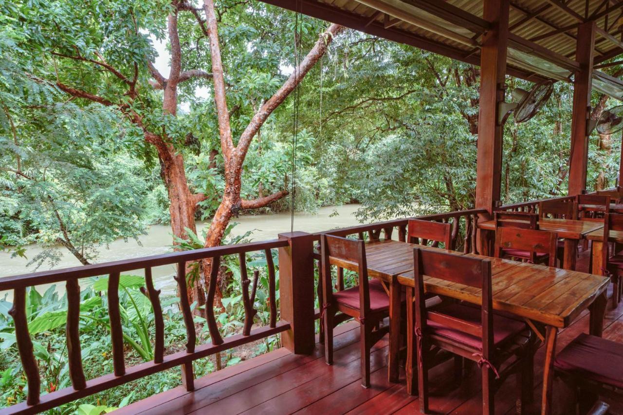 Khao Sok Riverside Cottages Khao Sok National Park المظهر الخارجي الصورة