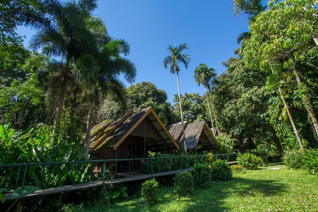 Khao Sok Riverside Cottages Khao Sok National Park المظهر الخارجي الصورة