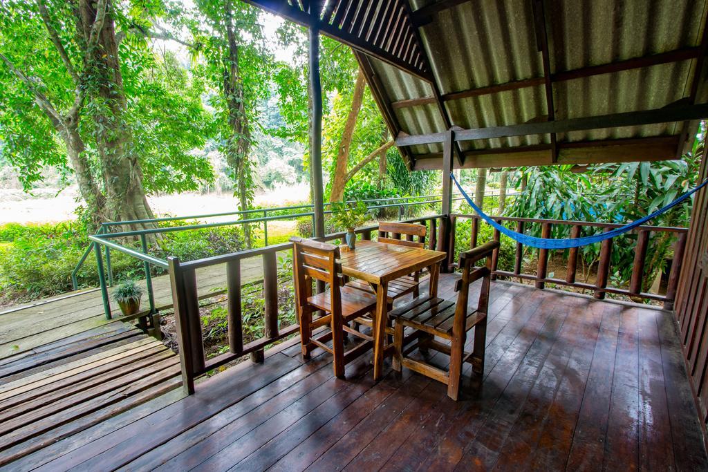 Khao Sok Riverside Cottages Khao Sok National Park المظهر الخارجي الصورة