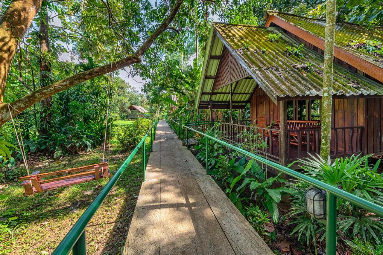 Khao Sok Riverside Cottages Khao Sok National Park المظهر الخارجي الصورة